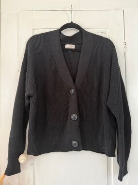 Universal Thread Black Button-Front Ribbed Knit Cardigan